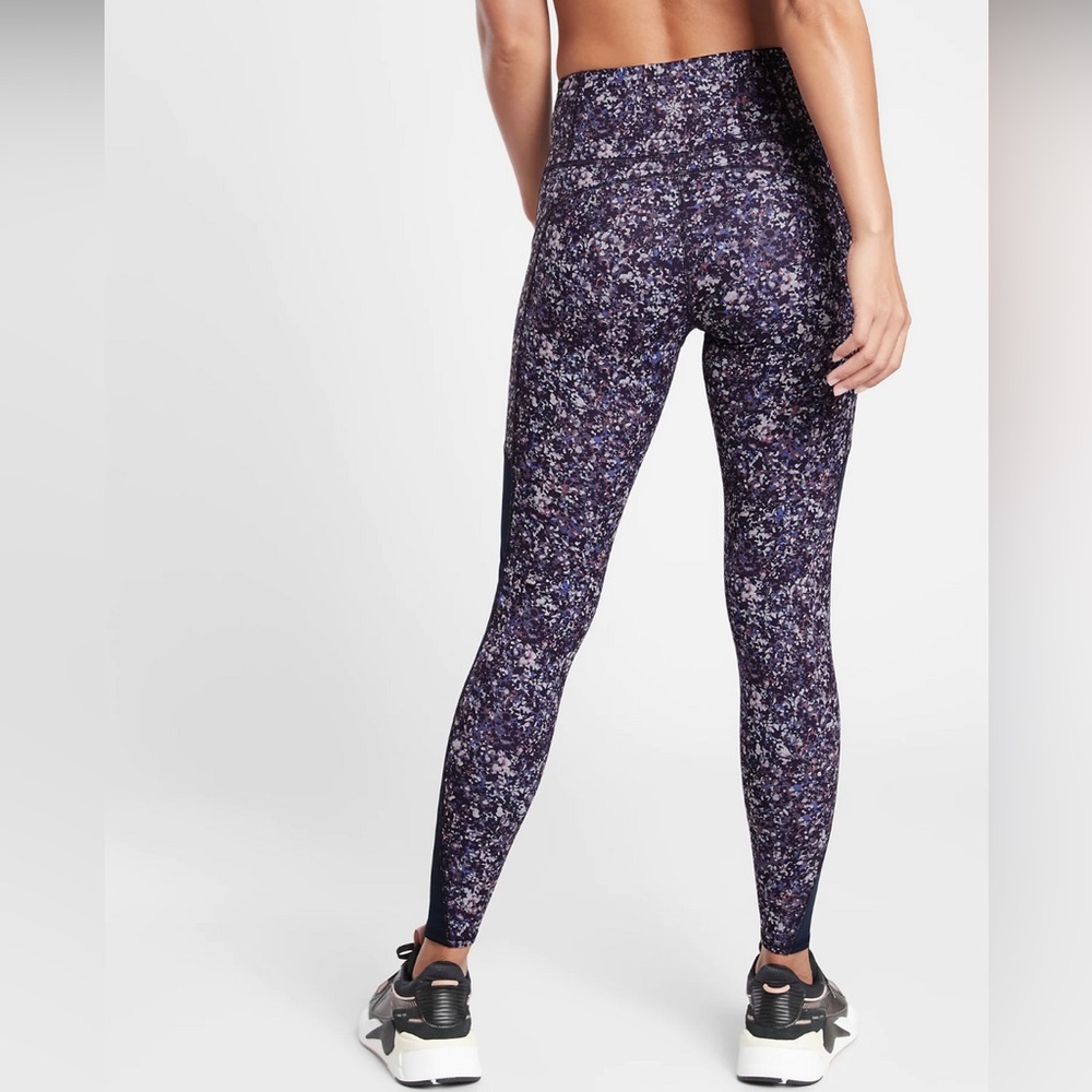 Athleta Rainier Printed Mesh Tight Athletic Leggings size 2X - Picture 3 of 10
